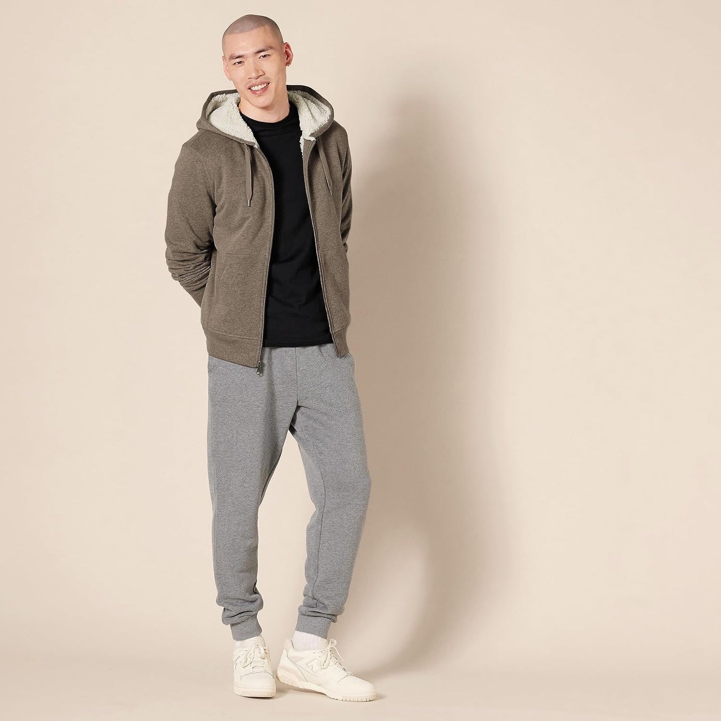 Amazon Essentials Sweat à Capuche avec Fermeture Éclair intégrale et Doublure en Polaire Sherpa Homme